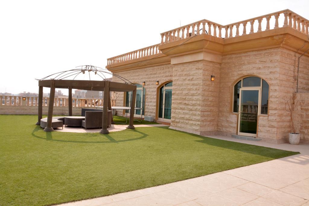 Janadriyah Suites 13 Nadinah Esterno foto